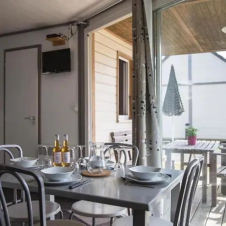 База отдыха Les Tourelles Village De Анель