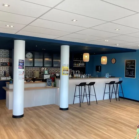 Les Tourelles Village De Asnelles