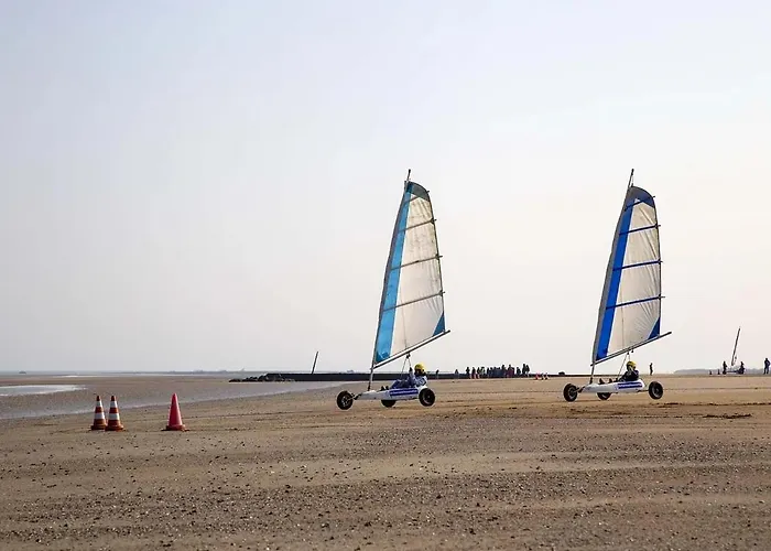 Les Tourelles Village De 4*