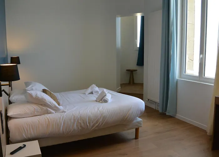 Tatil parkı Les Tourelles Village De 4*