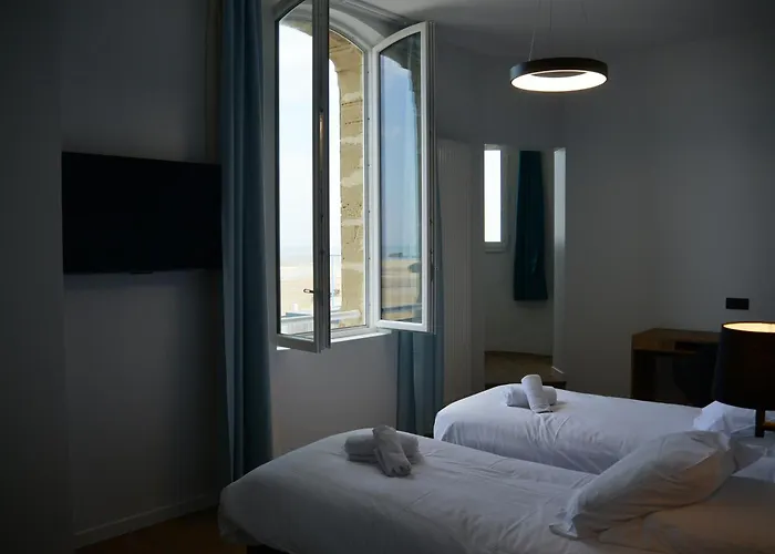 Les Tourelles Village De Tatil parkı Asnelles